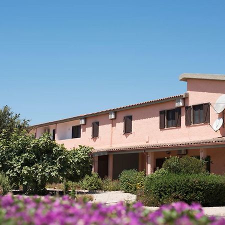 Hotel Su Giudeu Chia Esterno foto